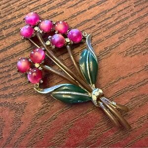 Coro Moonglow Brooch Pin Vintage 1940’s flower bouquet great-grandmother’s pink